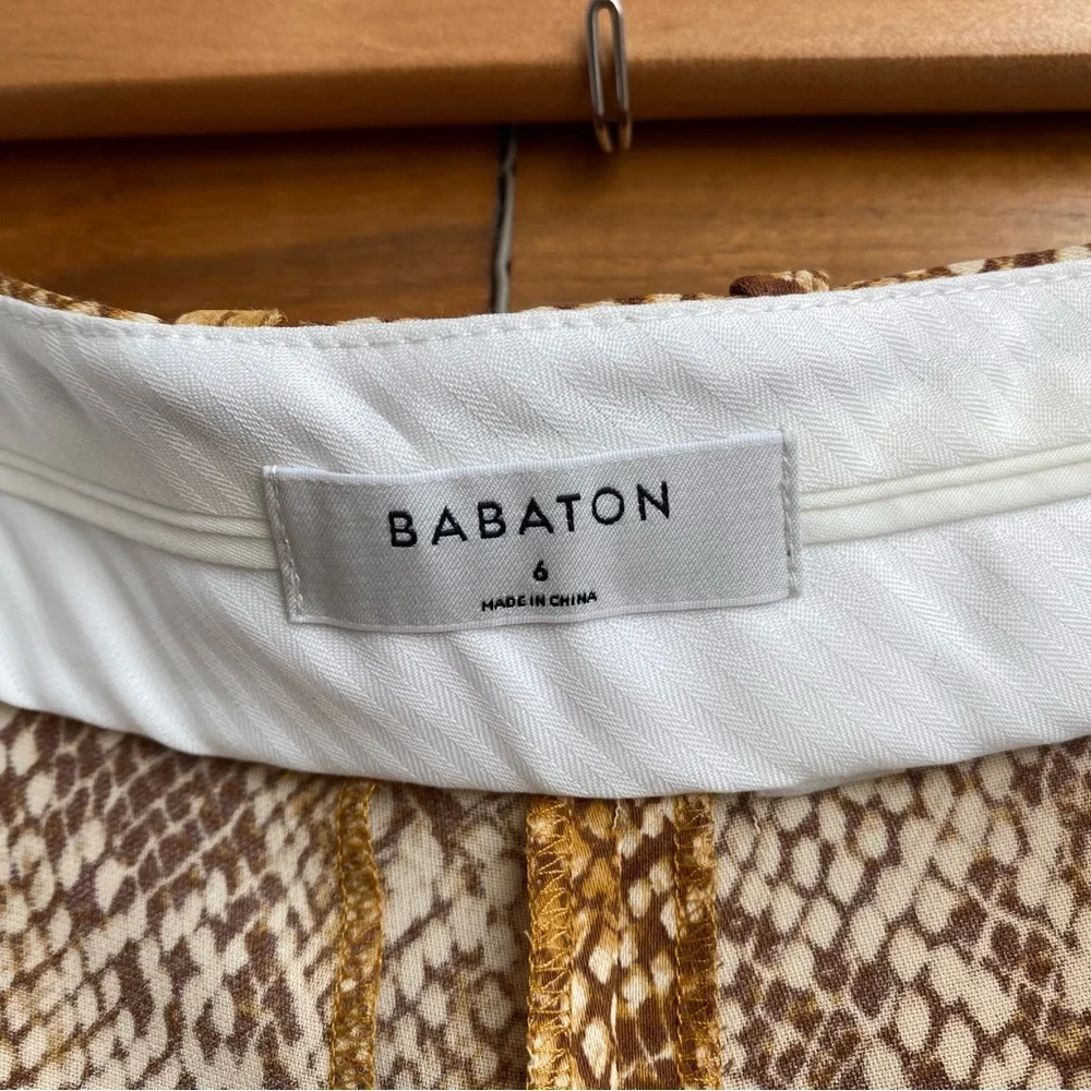 Babaton Pants SADIKI, Size 6